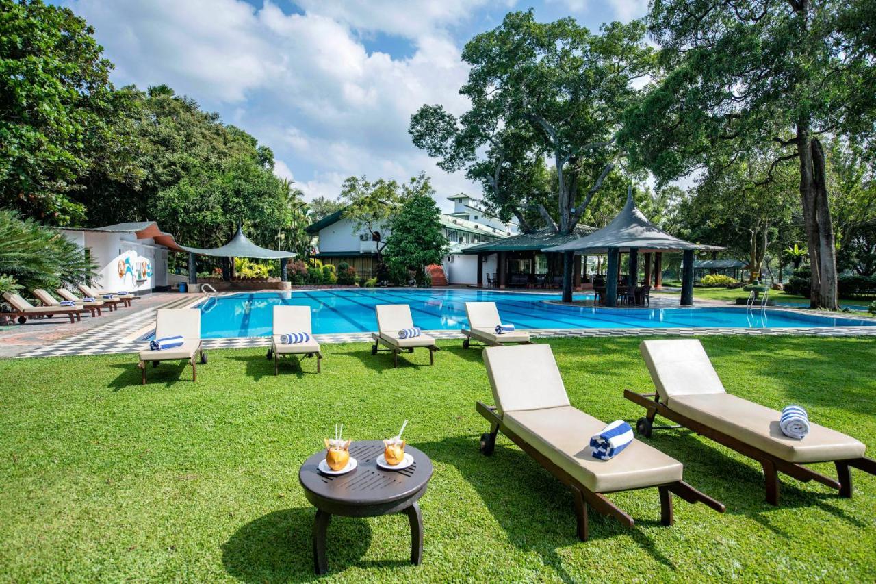 Hotel Sudu Araliya Polonnaruwa Bagian luar foto